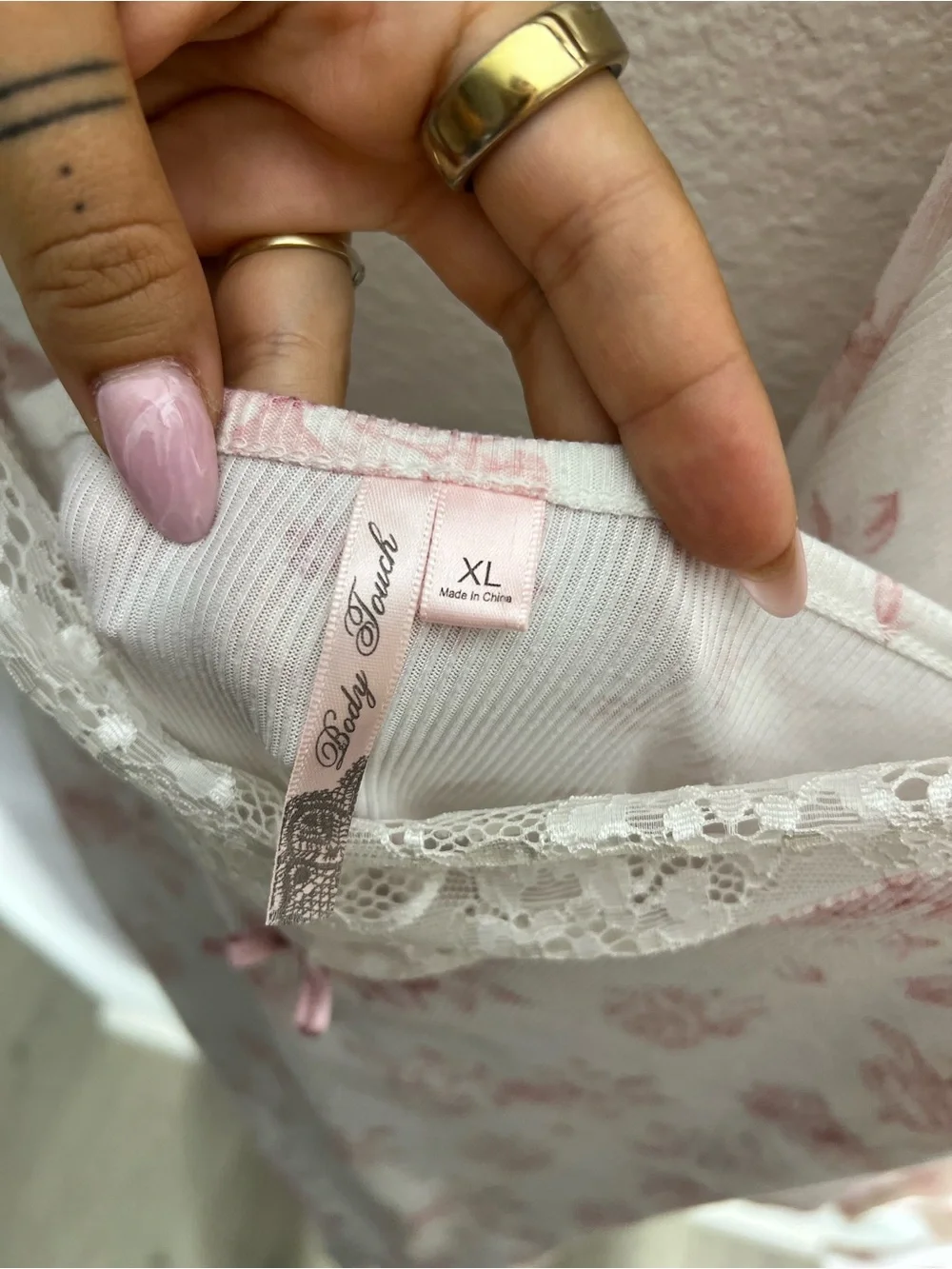 BODY TOUCH • baby pink and white floral robe & gown size XL - Picture 4 of 12